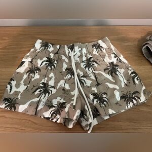 Palm Tree Print Women's Shorts